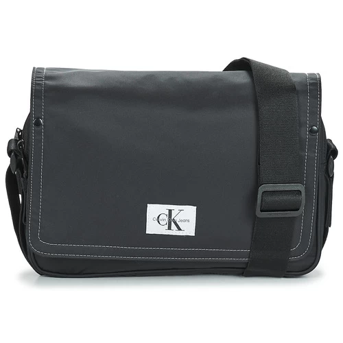 Calvin Klein Jeans - SPORT ESSENTIALS F CAMERABAG29 W